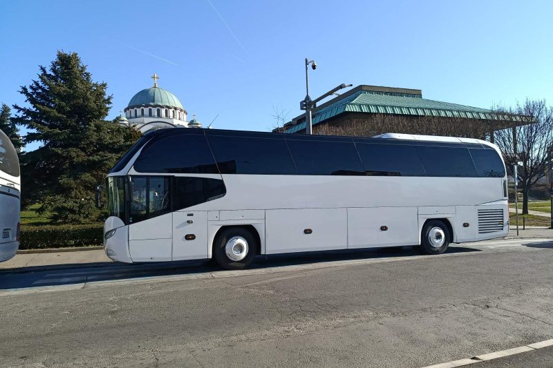Neoplan-cityliner-iznajvljivanje_3